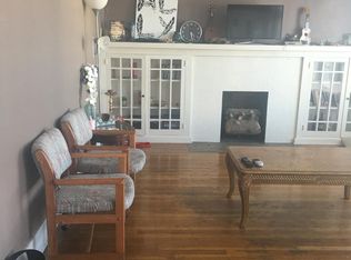 1019 Massachusetts St, Lawrence, KS 66044
