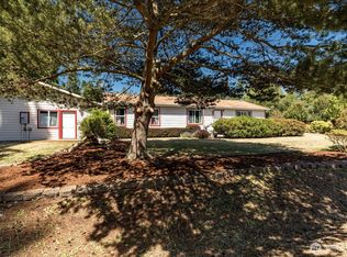 401 Mitchell Dr, Coupeville, WA 98239