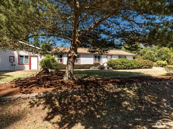 401 Mitchell Drive, Coupeville, WA 98239