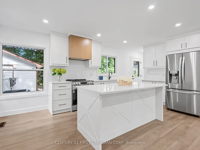 32 Braemar Cres — Photo 16
