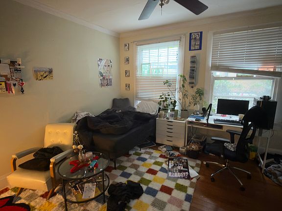 5th image of 353 Howell Ave #1