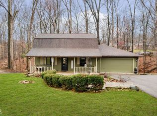 1850 White Oak Ln W, Martinsville, IN