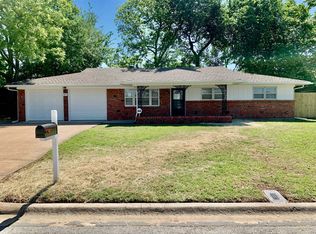 1012 Eunice St, Hurst, TX 76053