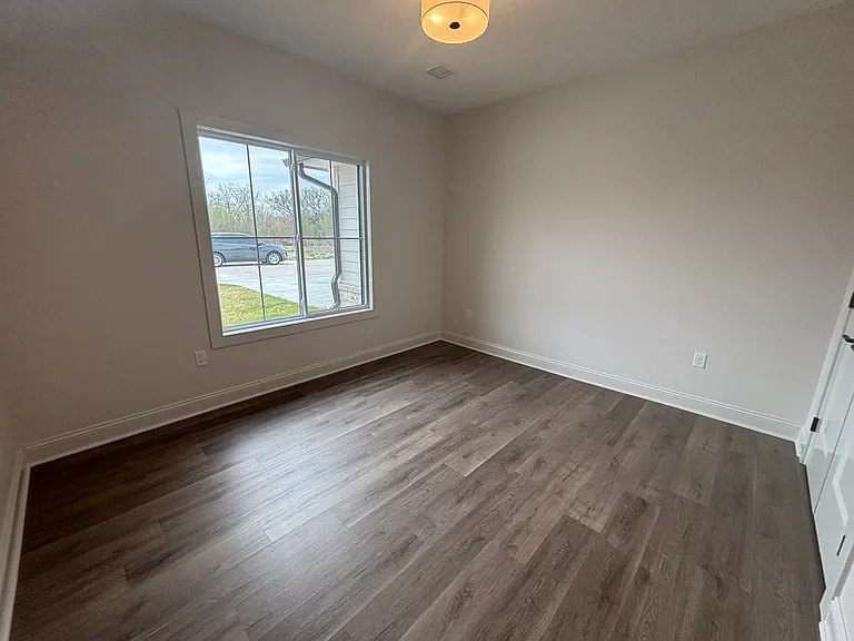127 N Sheridan Ave — Photo 5