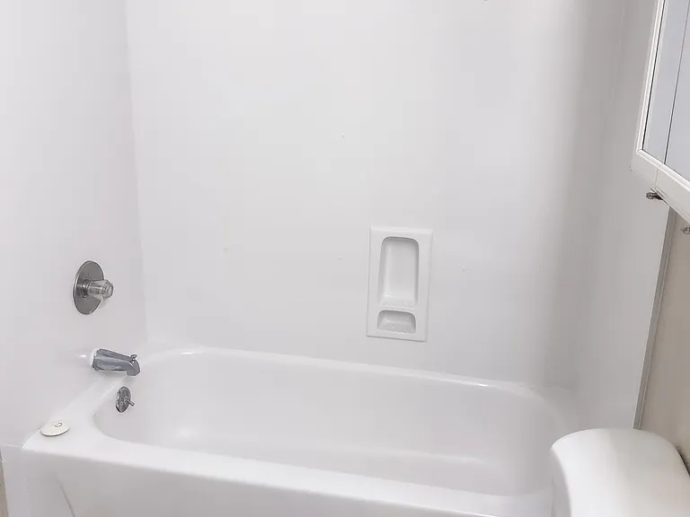 1331 Ortiz Dr SE #2 — Photo 9
