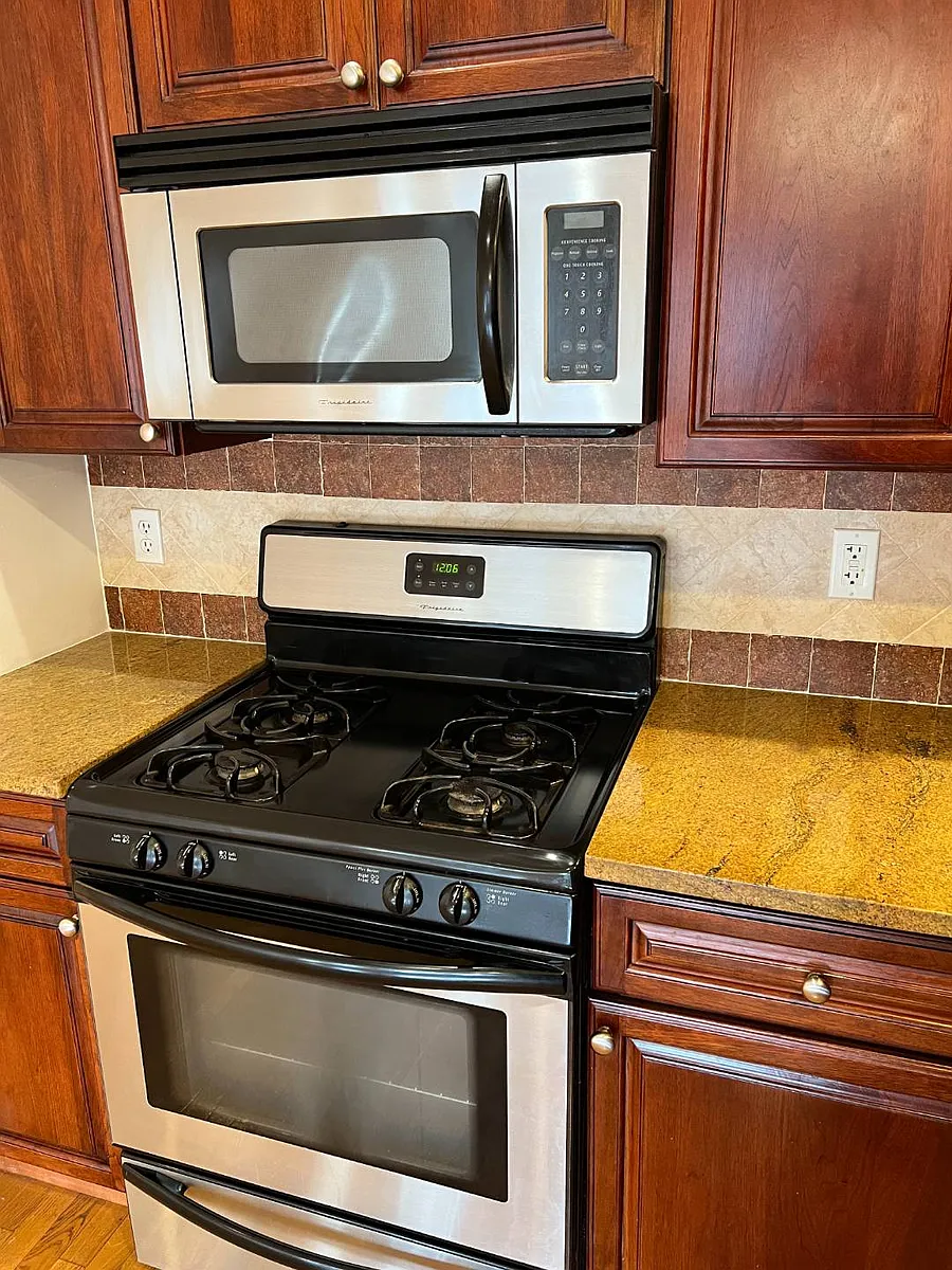Building Photo - 1831 83rd St #2A