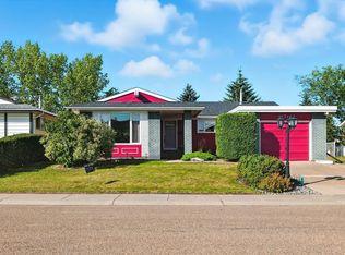 11716 148th Ave NW, Edmonton, AB T5X 1B6