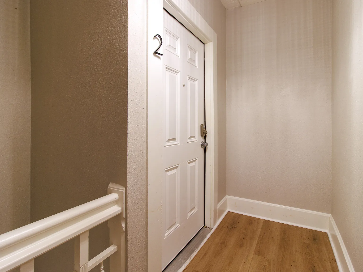 1 bed, 1.0 bath, 668 sqft, $1,195 — Photo 3