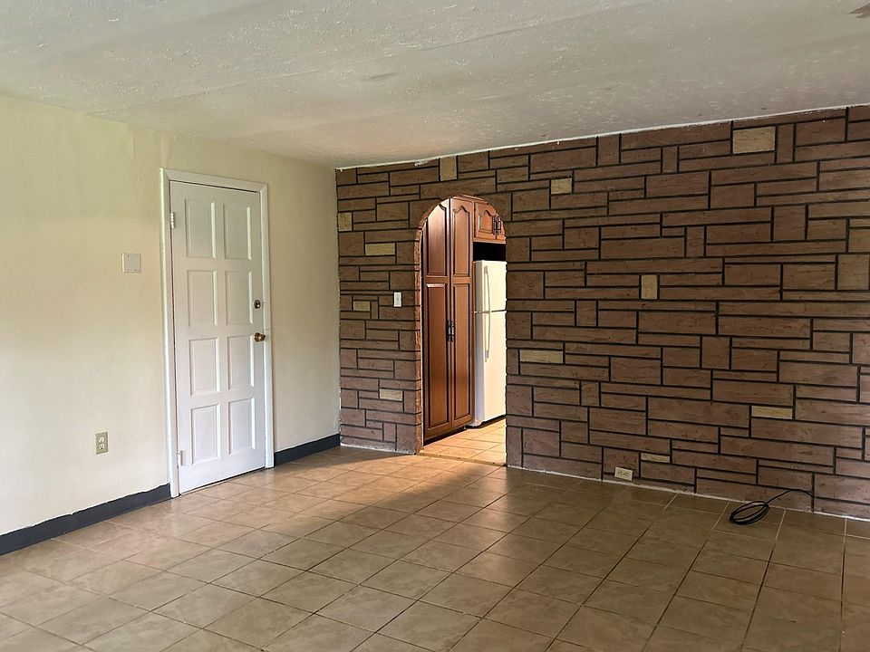 318 Vineyard Ave Highland NY Zillow