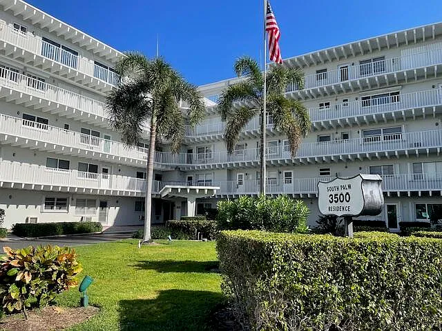 3500 S Ocean Blvd #303
