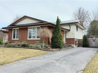 6 Kelly Ave, Norfolk County, ON N3Y4V5