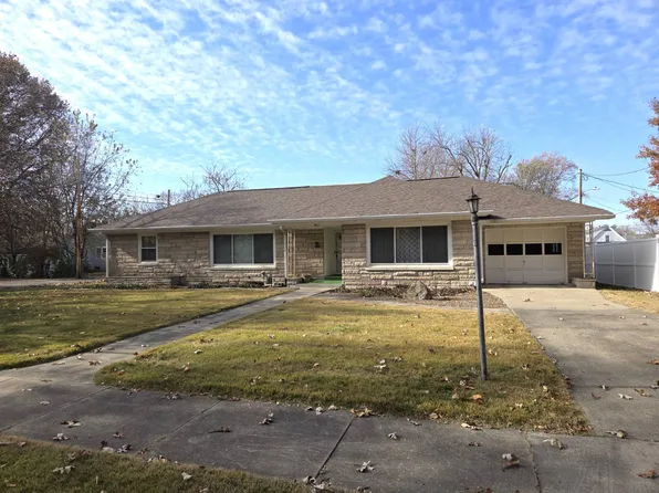 403 N Fair St, Olney, IL 62450