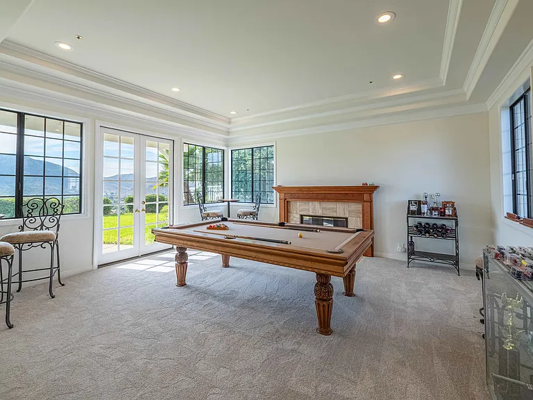 11300 Highridge Ct — Photo 10