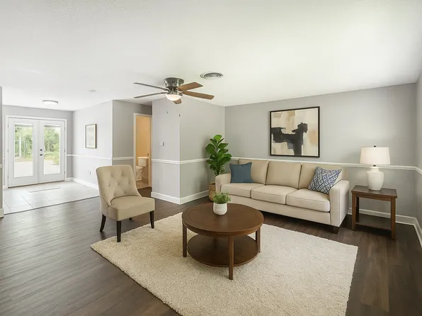 2841 Holiday Hills Rd #2, Kodak, TN 37764