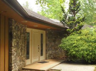 428 Winding Way Dr, Franklin, NC 28734