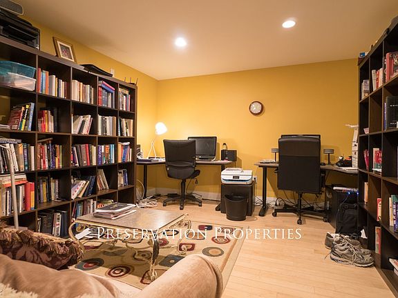 Bsmt office 331Cabot