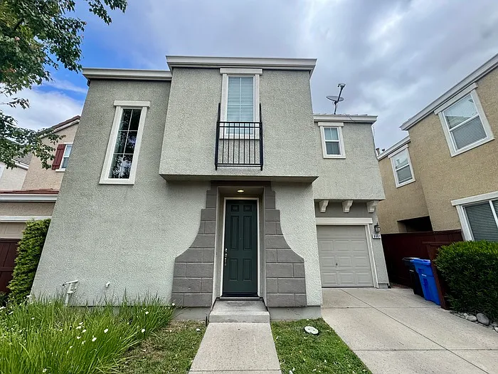 8881 Imray Way — Photo 3