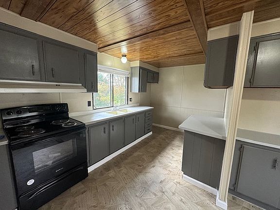 3rd image of 2834 Peppers Ferry Rd NW #2B-2Ba-975Sqft