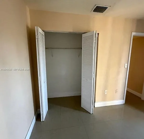 28364 SW 140th Pl — Photo 11