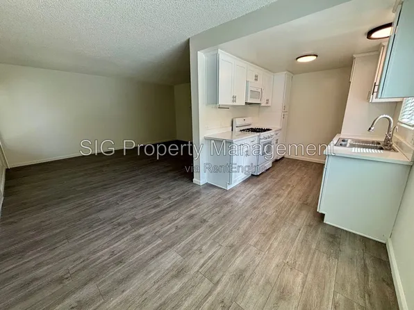 1126 E Doran St, Glendale, CA