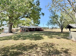 1242 Broxton Hwy, Hazlehurst, GA 31539