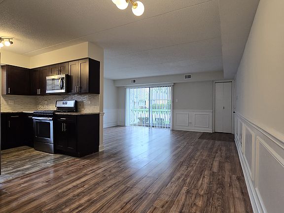 2nd image of 10702 S Depot St #106C