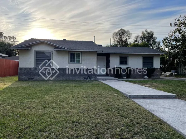 6910 Malibu Dr, Riverside, CA 92504