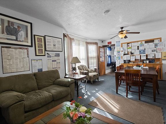 4th image of 3901 N 60th St