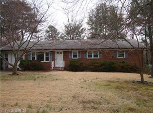 2816 Ashwood Dr, Winston Salem, NC 27103