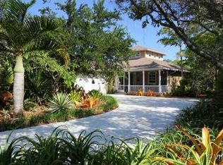 9087 SE Sharon St E, Hobe Sound, FL 33455