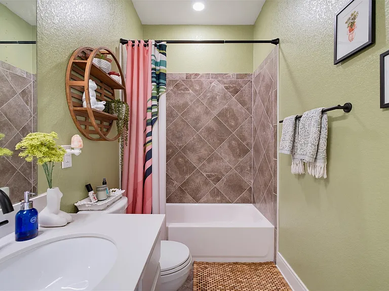 7216 Ondantra Bnd — Photo 16