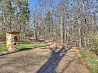 8333 Providence Rd, Charlotte, NC 28277