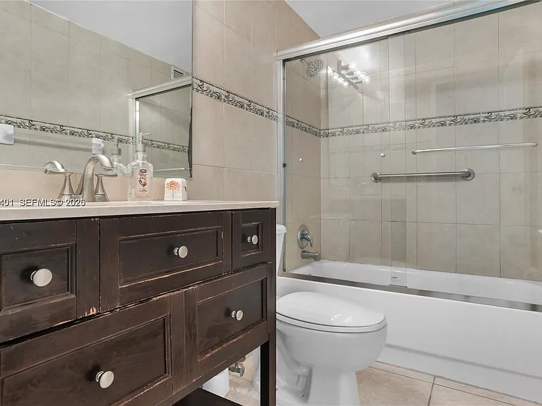 3505 S Ocean Dr #208 — Photo 13