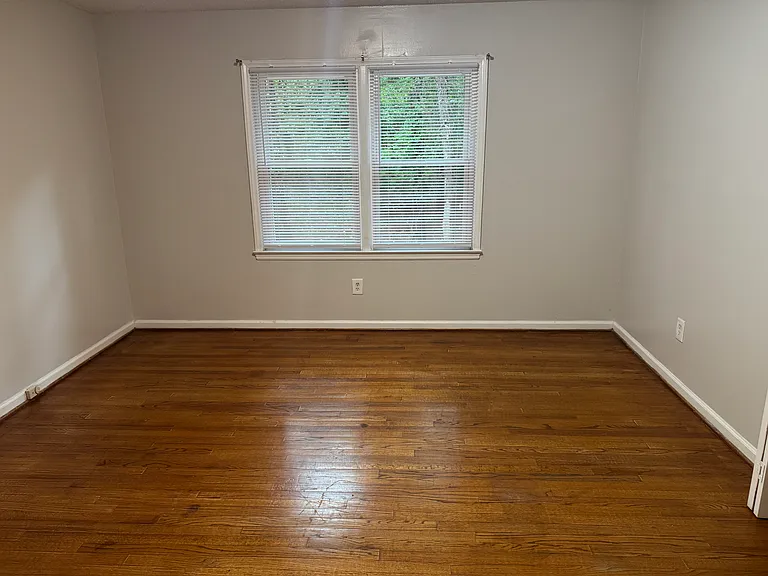 4007 Yadkin Dr — Photo 21