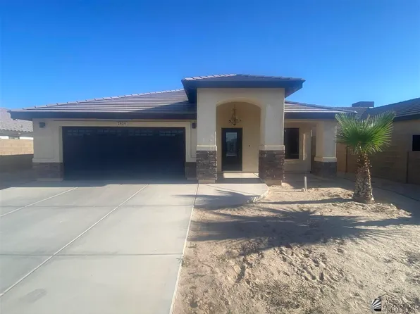 2404 E Uribe St, San Luis, AZ 85336