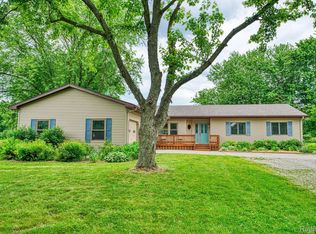 10206 Clark Rd, Davison, MI 48423
