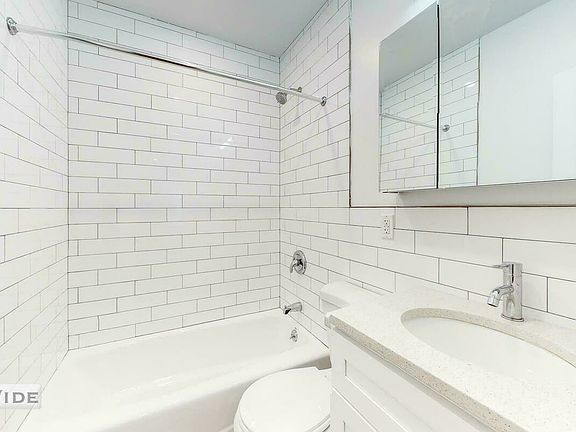 3rd image of 320 E 93rd St APT 1B