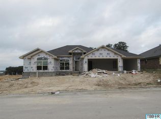 2036 Chinquapin Ln, Harker Heights, TX 76548