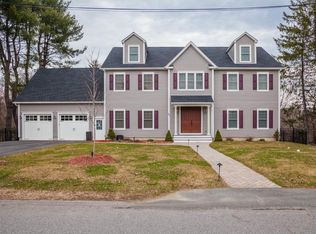 17 Justin St, Lexington, MA 02420