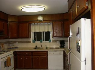 16 Linden Ave, Kearny, NJ 07032