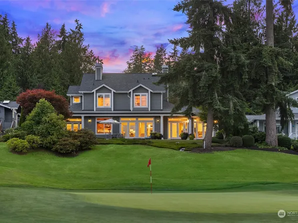 706 Tiffany Meadows Drive NE, Bainbridge Island, WA 98110