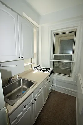 Rented by Spark Properties | media 25