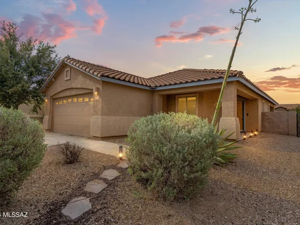 11055 W Coppertail Dr, Marana, AZ 85653