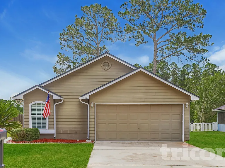 4231 Hanging Moss Dr — Photo 1