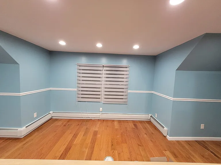 1111 Gipson St #2 — Photo 5