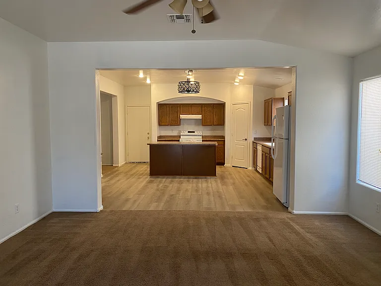 9124 W Heber Rd — Photo 10