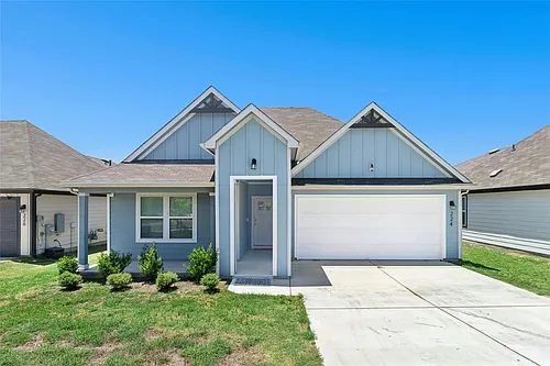 224 Sweetwater Creek Ln Photo 1