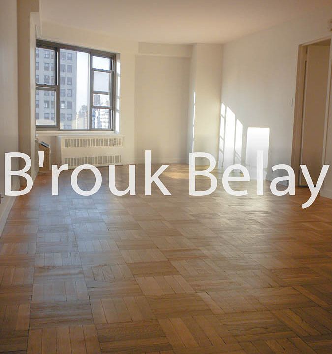 1st image of 155 4th Ave #17