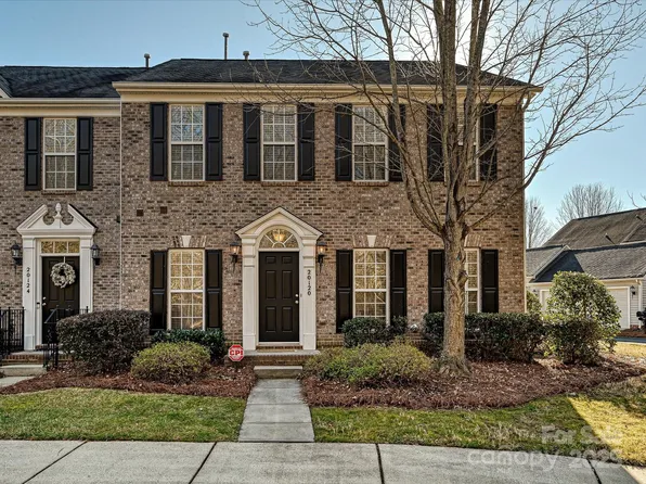20120 Amy Lee Dr, Cornelius, NC 28031