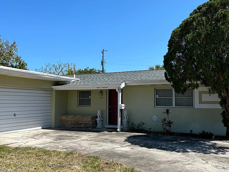 1213 Banana River Dr — Photo 2